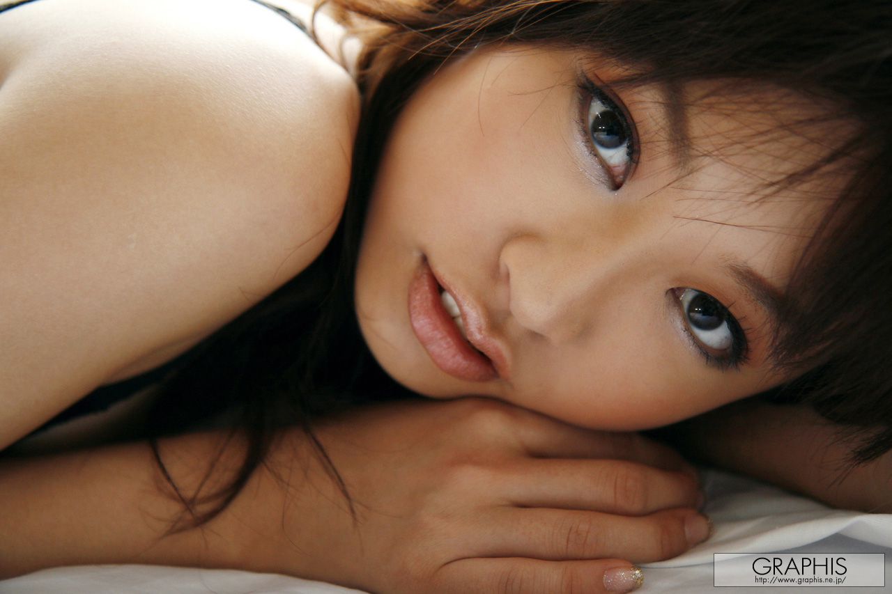 Sarasa Hara 原更紗 [Graphis] First Gravure 初脱ぎ娘