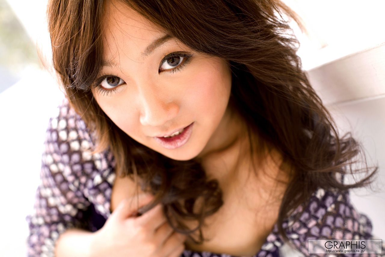 赤西涼《Tree Leakage Day》 [Graphis] Gals