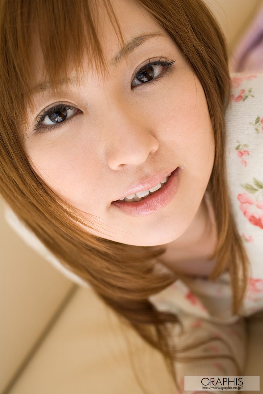 中居みゆ/中居美优 [Graphis] First Gravure 初脱ぎ娘