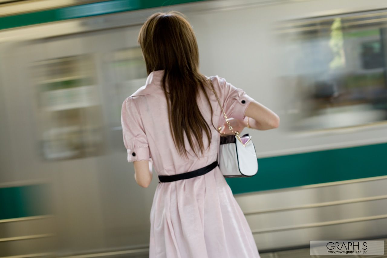 桜井梨花《Sparkling Cherry》 [Graphis] Gals