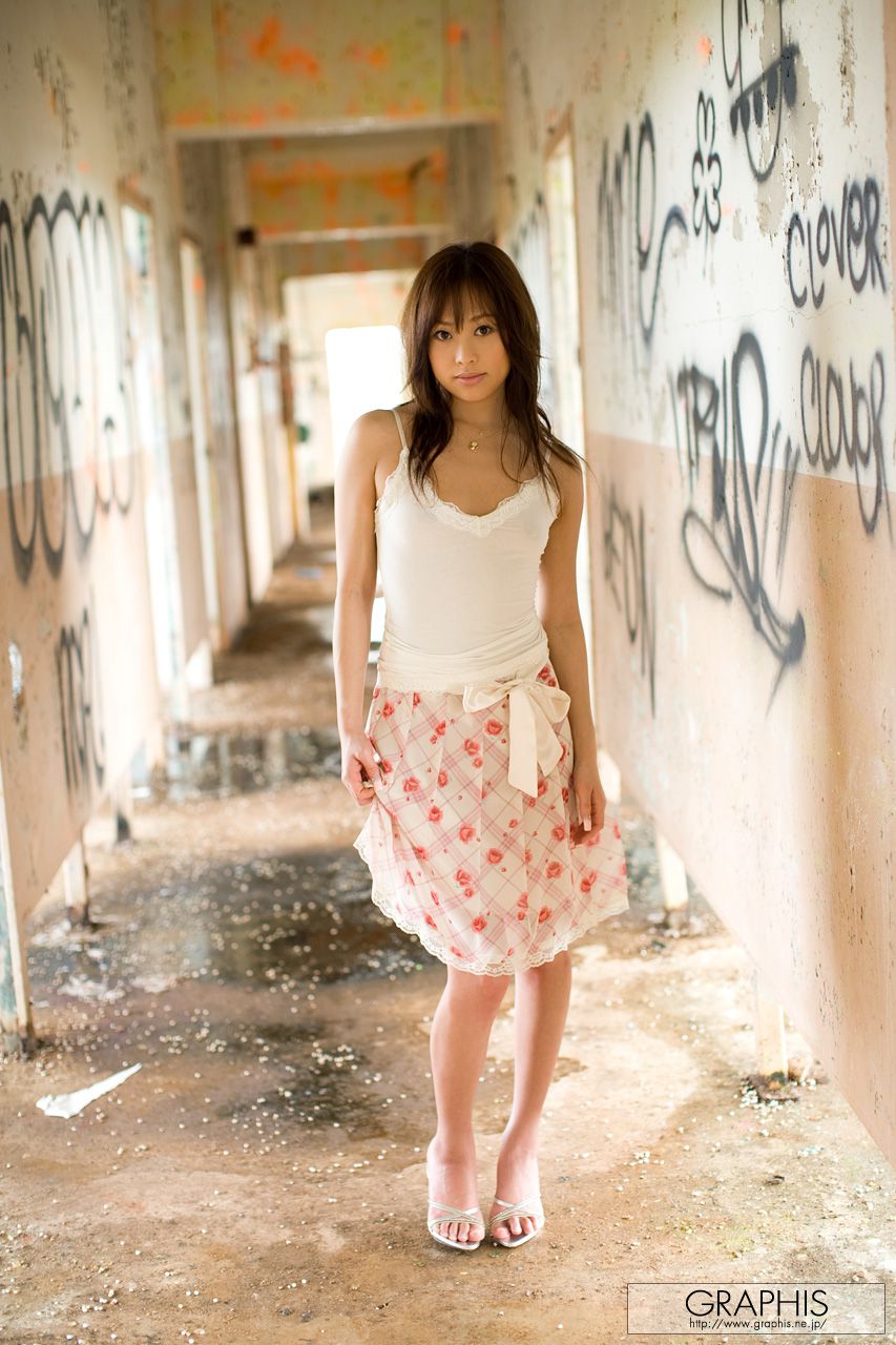 吉原ミィナ/吉原美那 [Graphis] First Gravure 初脱ぎ娘