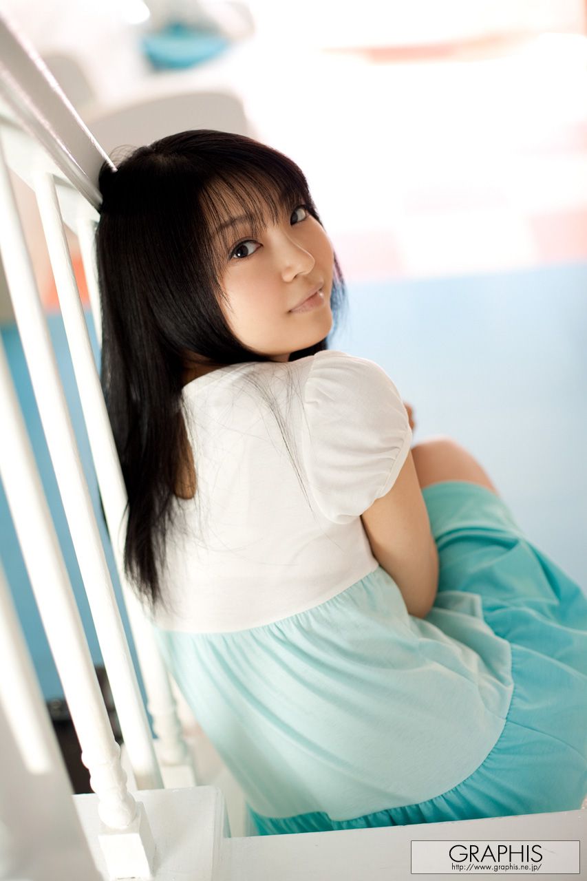 葵ちひろ/葵千寻 [Graphis] First Gravure 初脱ぎ娘
