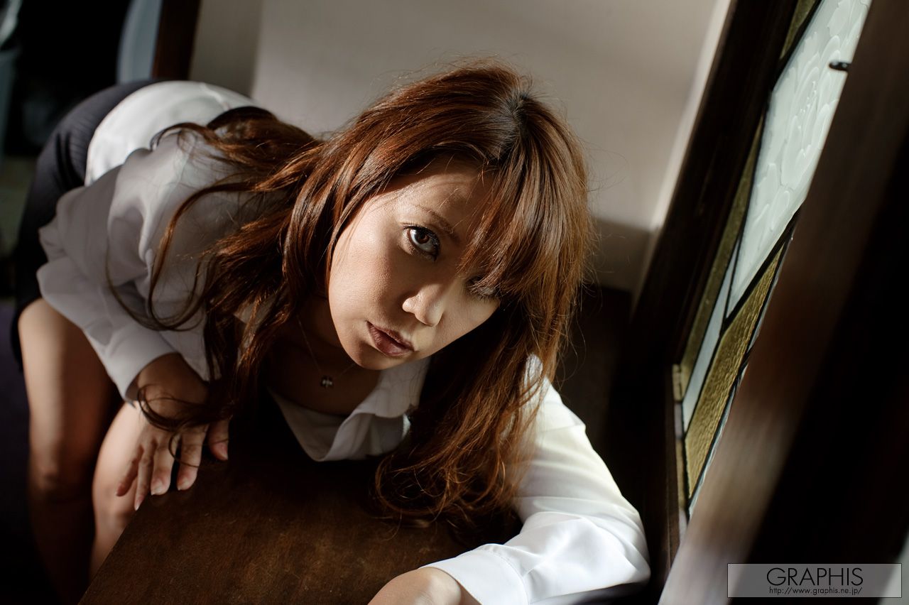 贝満ひとみ/鲛岛琉生《The Crocodile Lady》 [Graphis] Special Contents