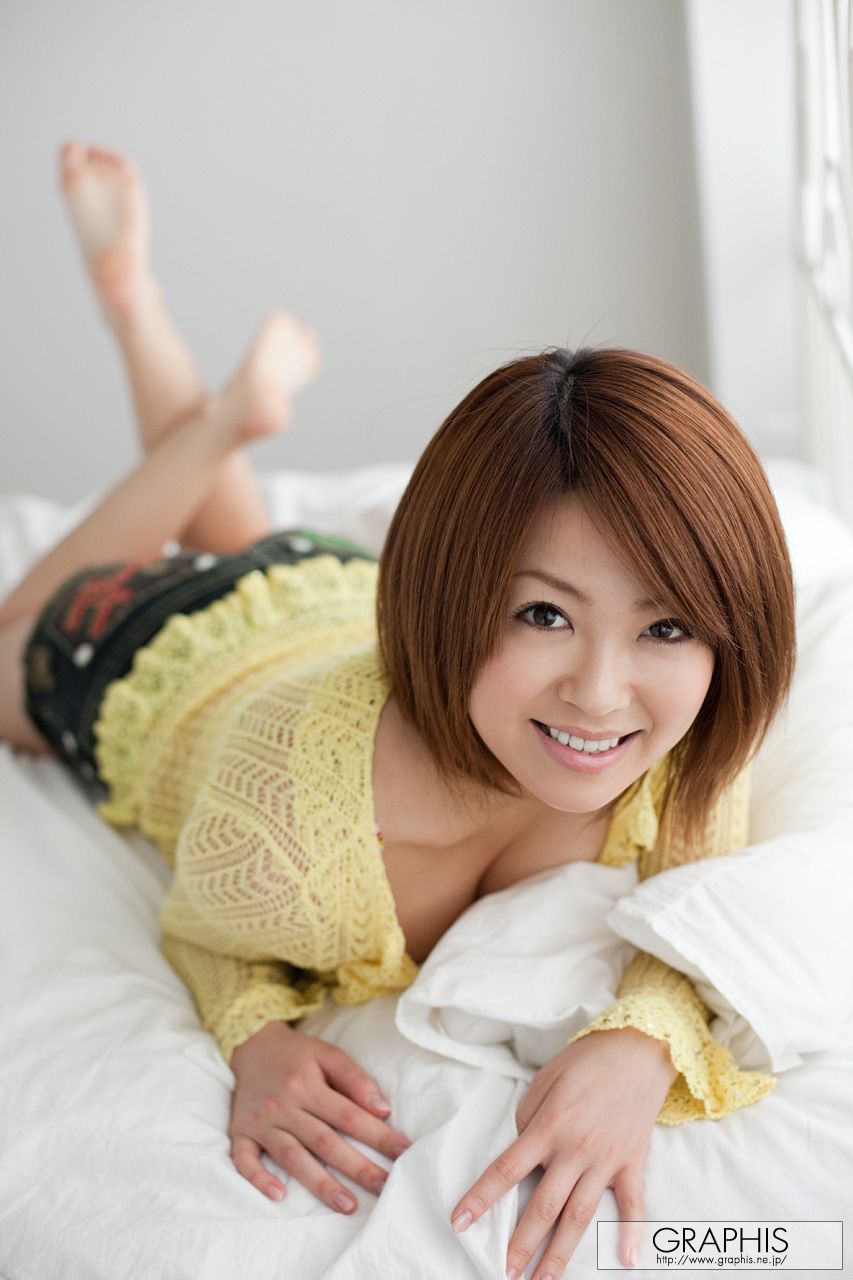 青木莉子《Intelligence》 [Graphis] Gals