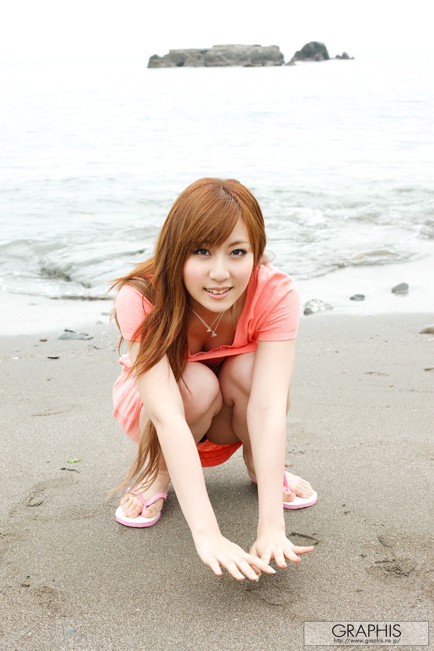 あずみ恋/莲美恋 [Graphis] First Gravure 初脱ぎ娘