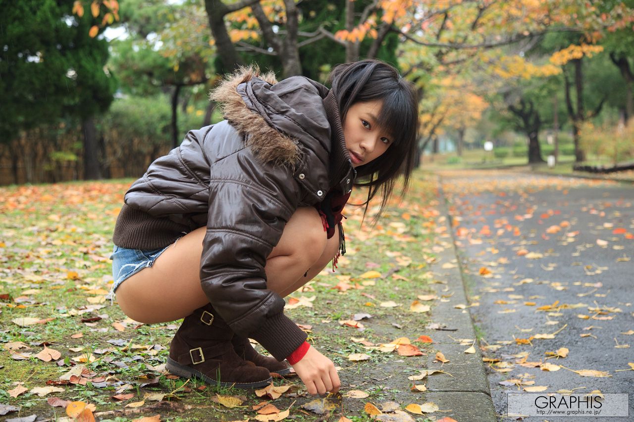 春菜はな《Fourth Dimension》 [Graphis] Gals