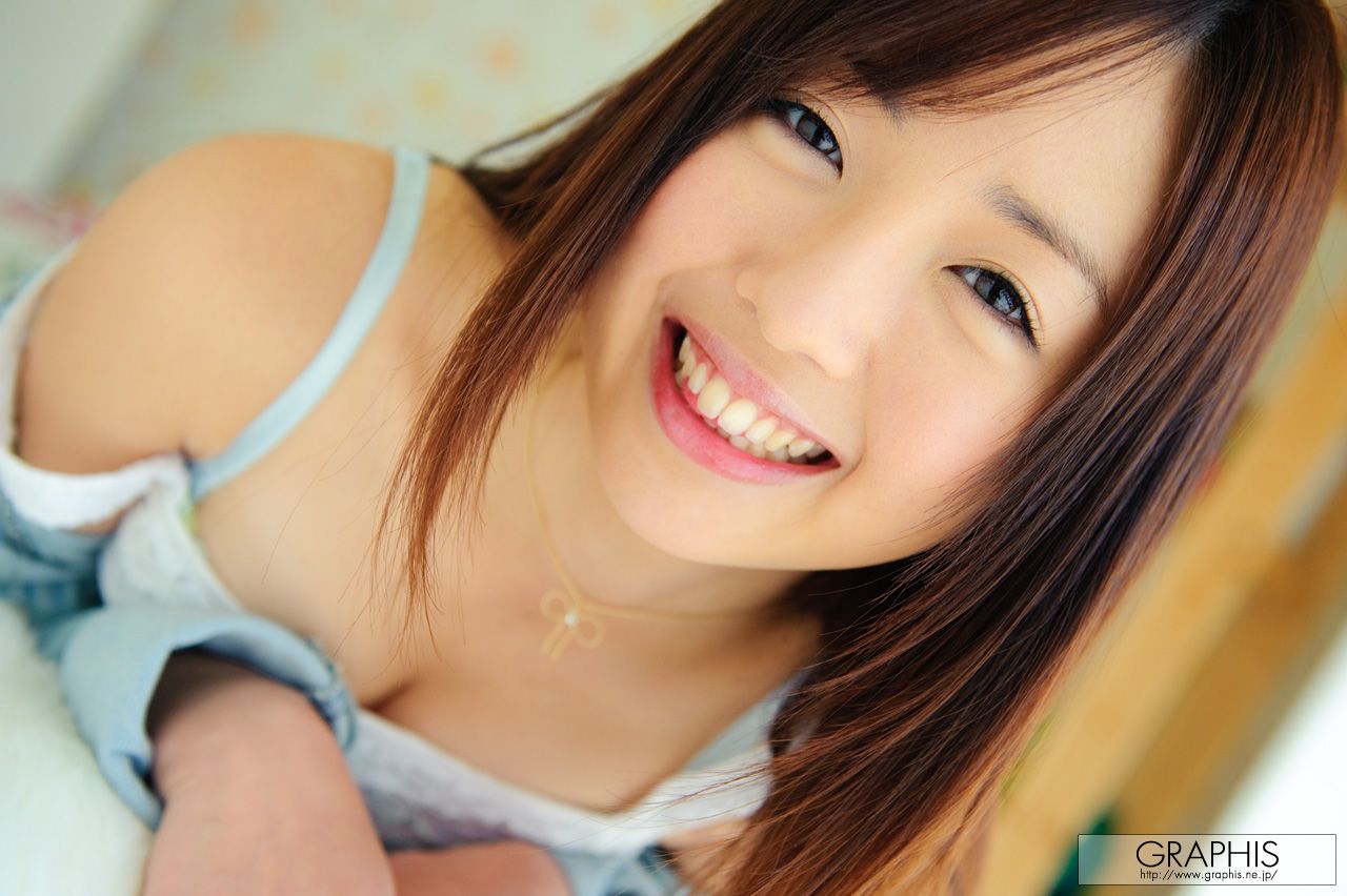 あやめ美桜/菖浦美樱 [Graphis] First Gravure 初脱ぎ娘