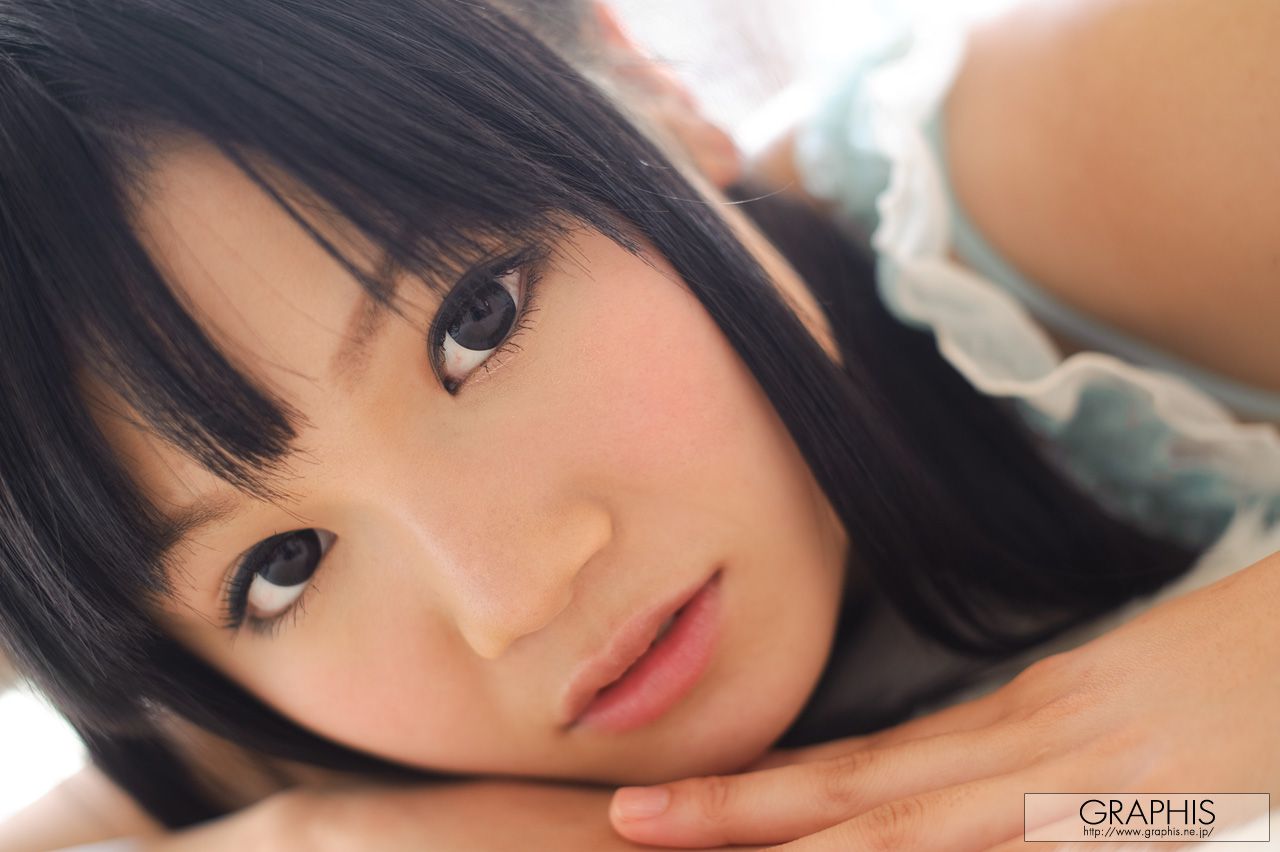 荣仓あい/荣仓爱 [Graphis] First Gravure 初脱ぎ娘