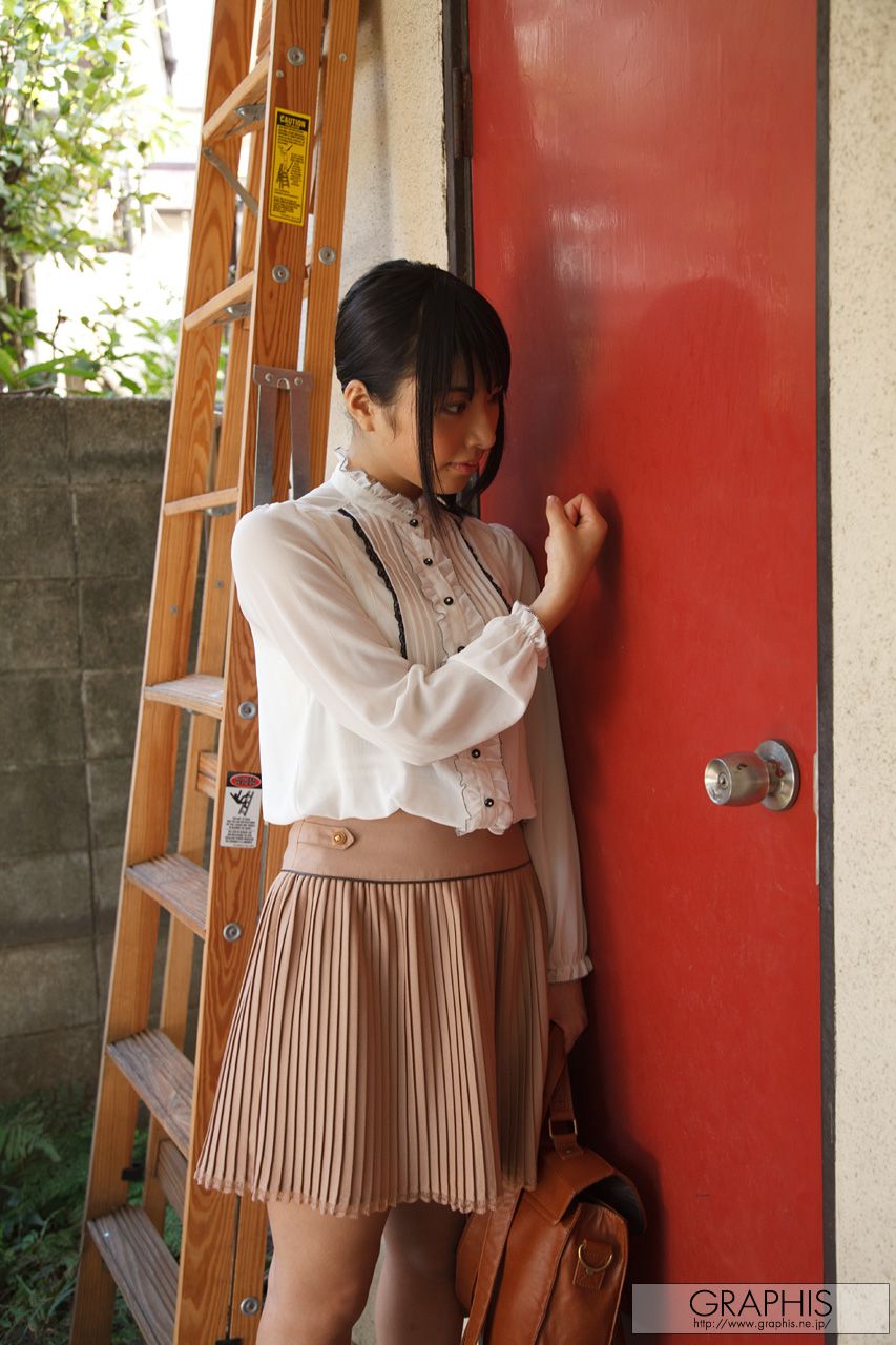 由爱可奈《Further Growth》》 [Graphis] Special Contents
