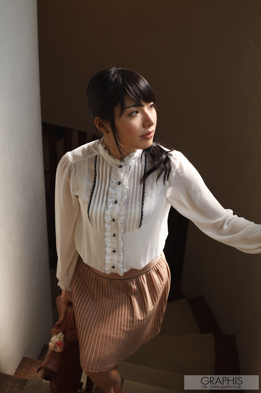 由爱可奈《Further Growth》》 [Graphis] Special Contents