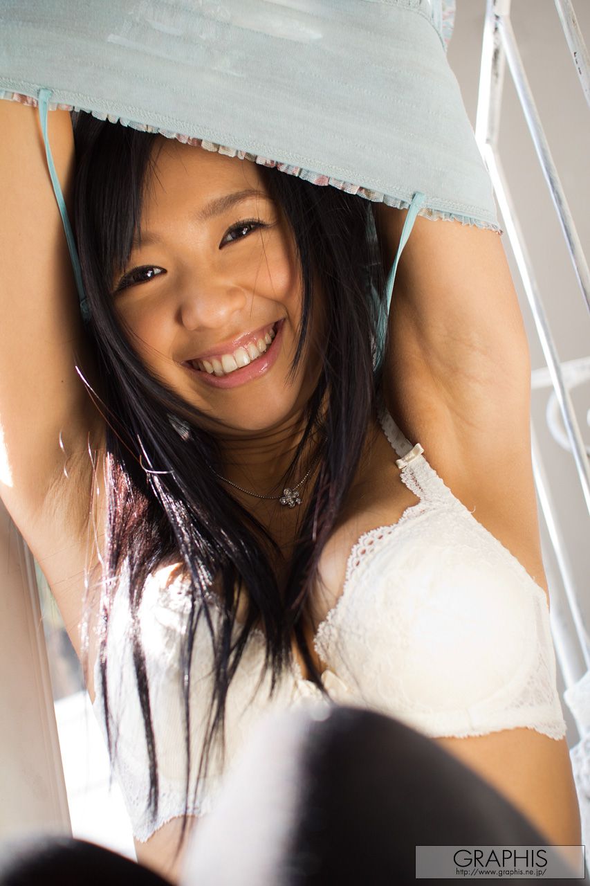 小仓奈々《Glamorous Body》 [Graphis] Gals