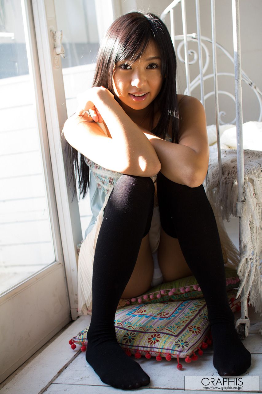 小仓奈々《Glamorous Body》 [Graphis] Gals