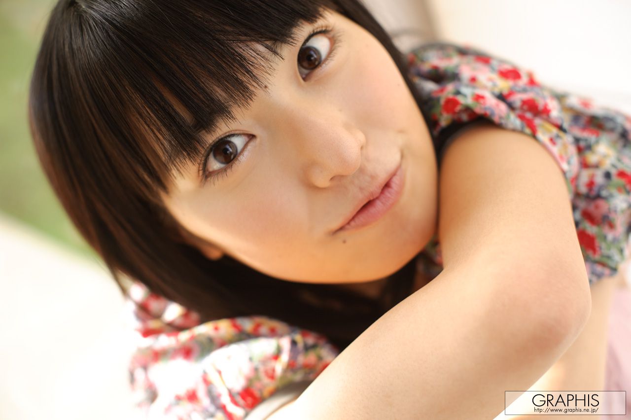 由爱可奈《Identity》 [Graphis] Gals