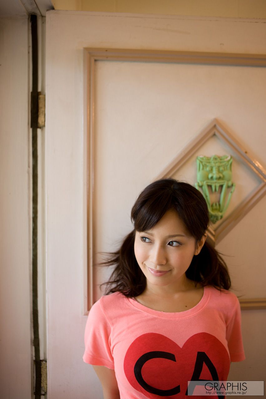 小島みなみ《MINAMIKAZE》 [Graphis] Special Contents