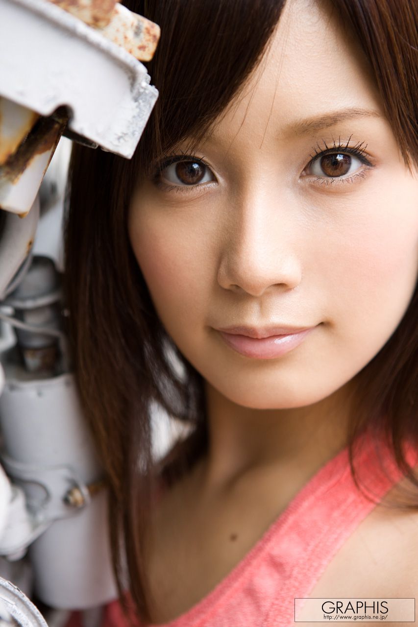 小島みなみ《MINAMIKAZE》 [Graphis] Special Contents