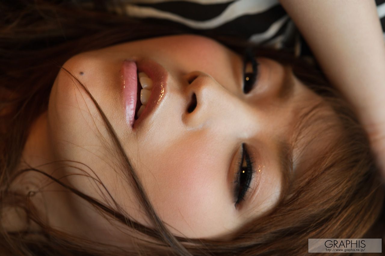桜ここみ《Conscious Style》 [Graphis] Gals