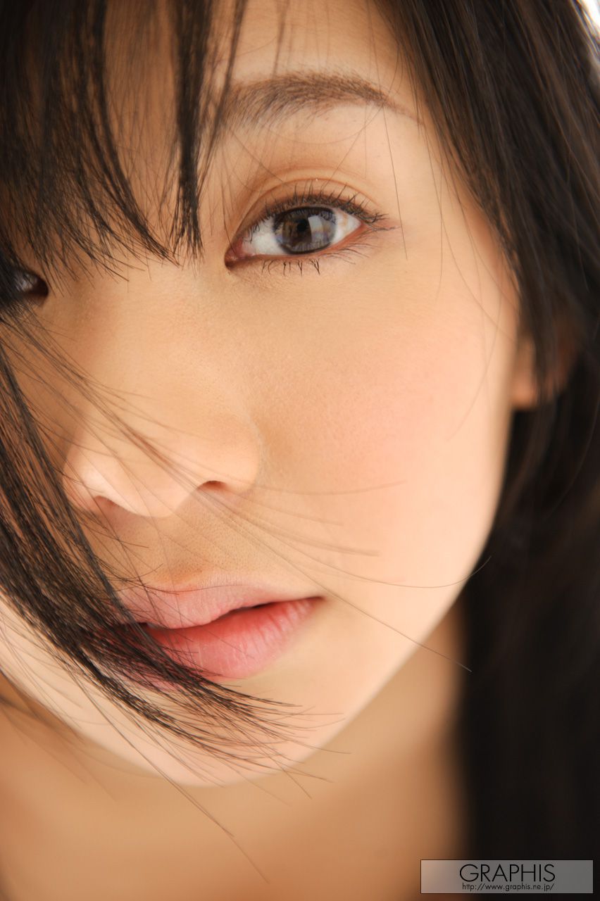 小仓奈奈《O-GU-NA-NA》 [Graphis] Special Contents