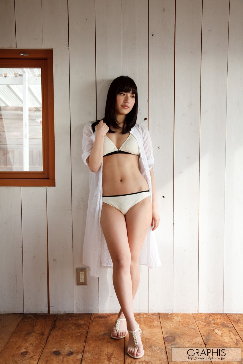 由爱可奈《Never Change》 [Graphis] Gals
