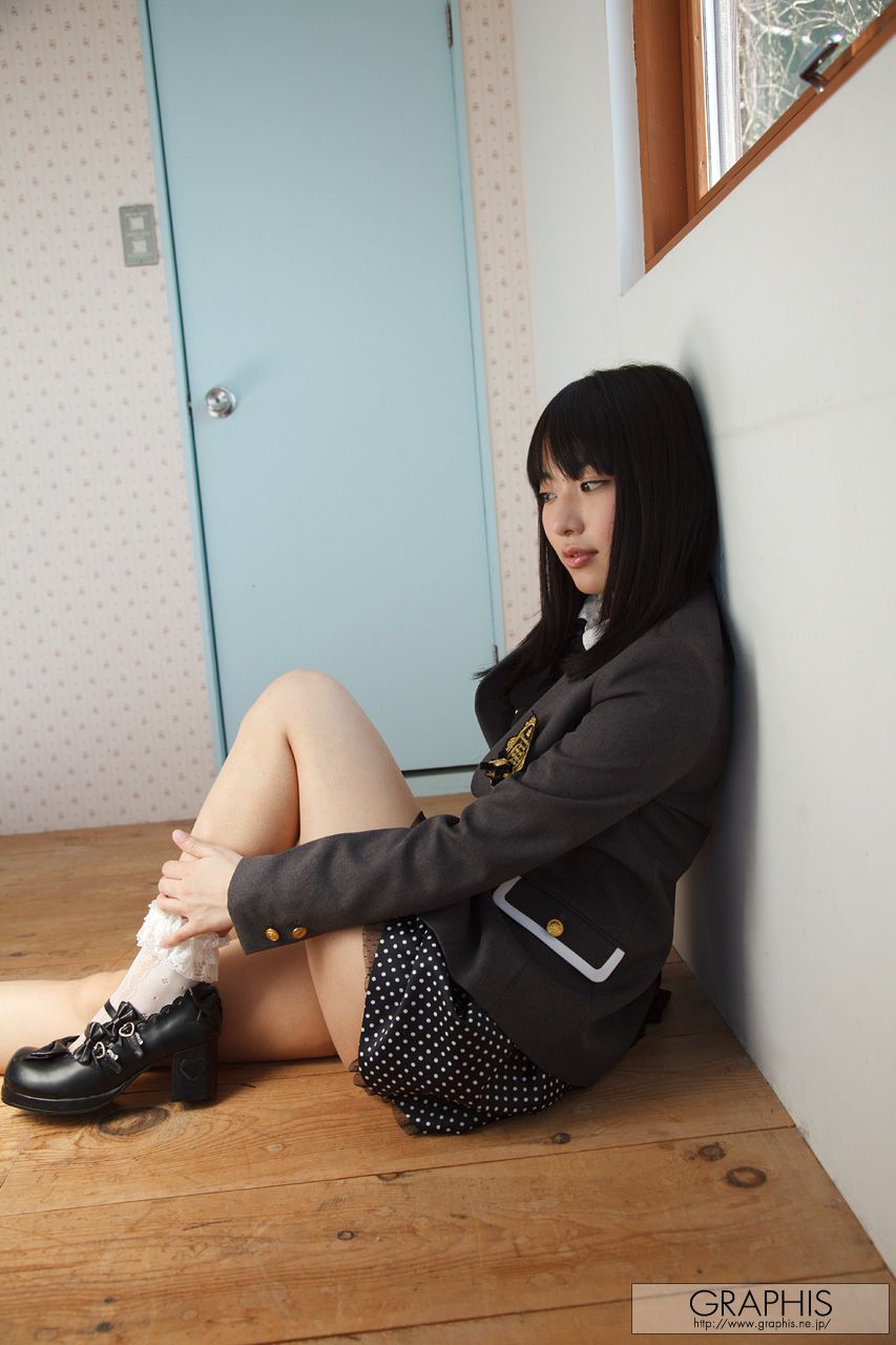 由爱可奈《Never Change》 [Graphis] Gals