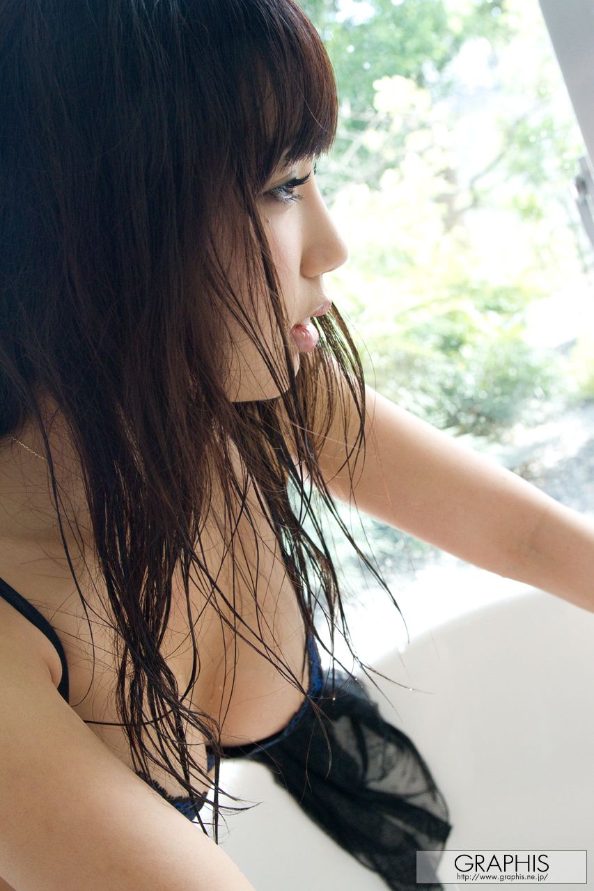 藤嶋唯《Pure & Sexy》 [Graphis] Gals