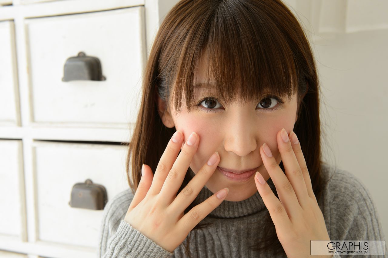 知花メイサ/知花梅莎 [Graphis] First Gravure 初脱ぎ娘