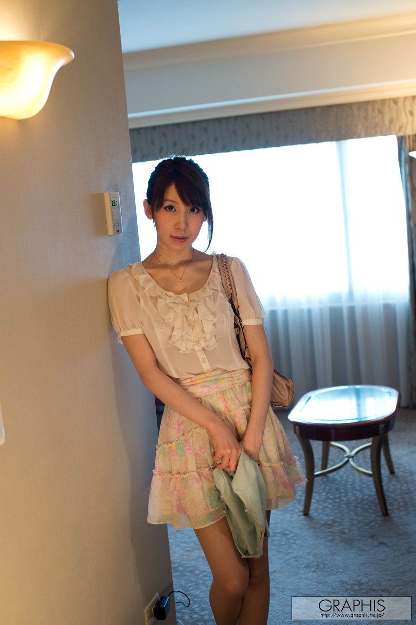 知花メイサ/知花梅莎 [Graphis] First Gravure 初脱ぎ娘