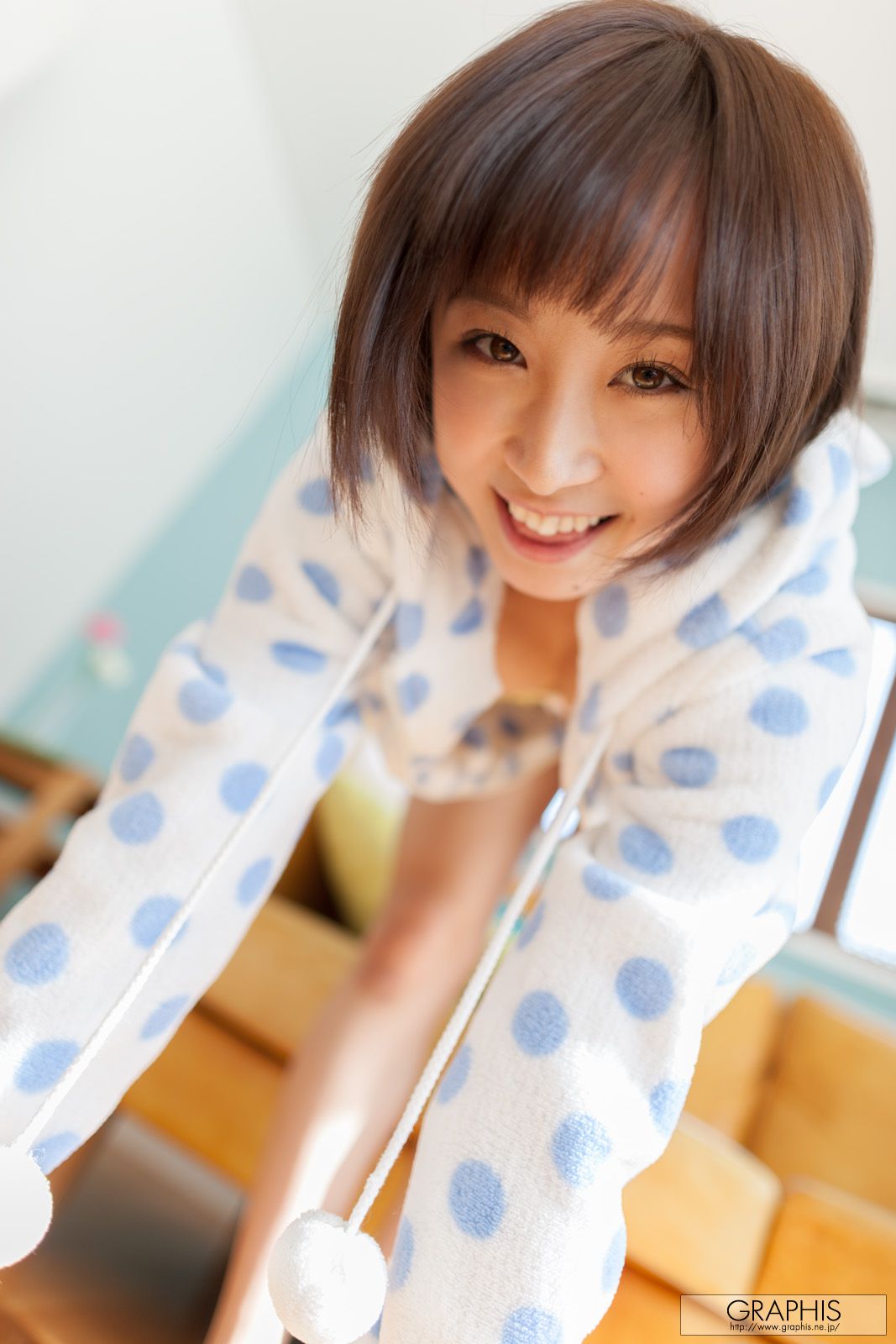 きみの歩美/君野步美 [Graphis] First Gravure 初脱ぎ娘