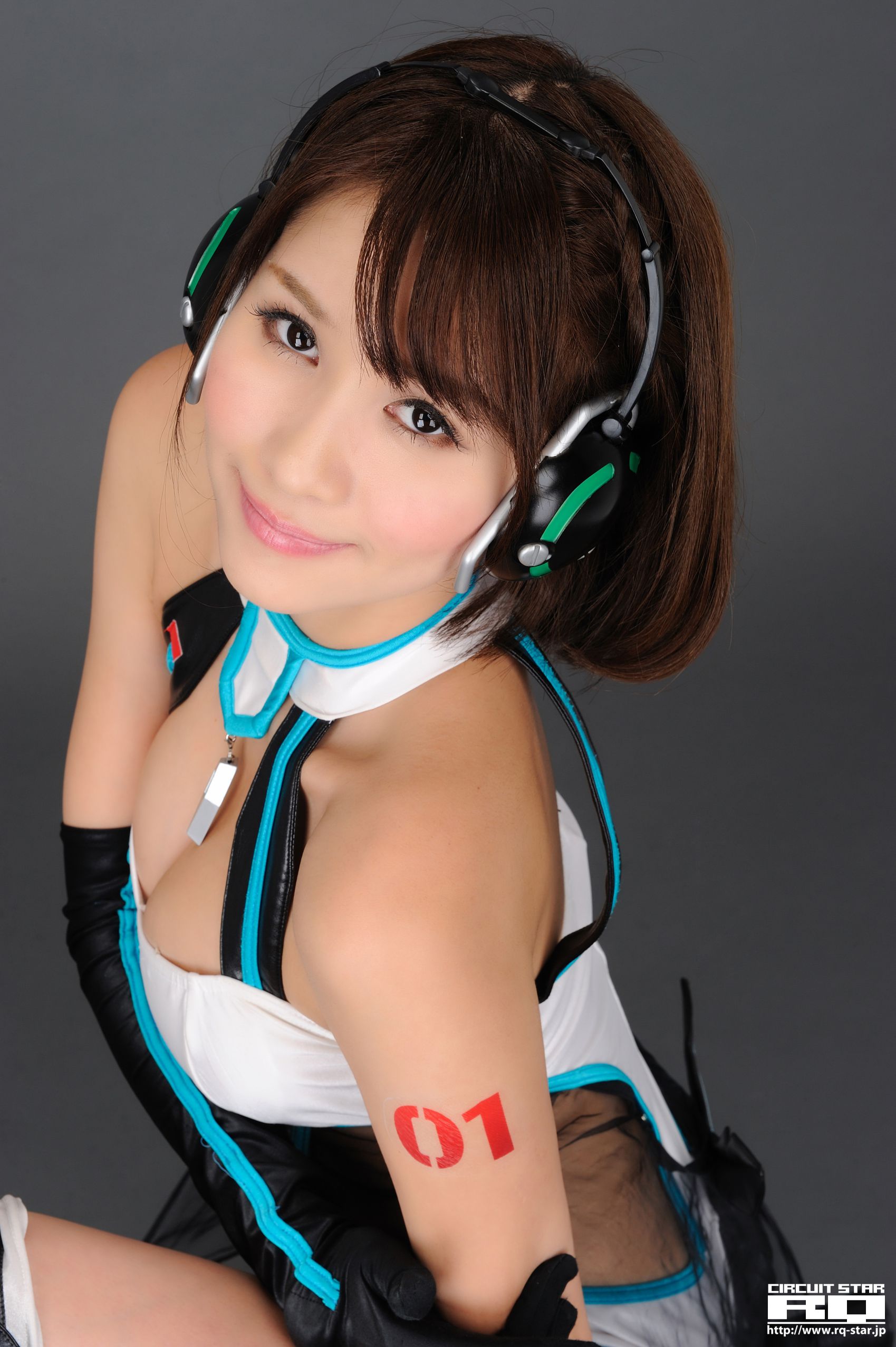 [RQ-STAR] NO.00588 立花サキ Race Queen 赛车女郎系列 写真集