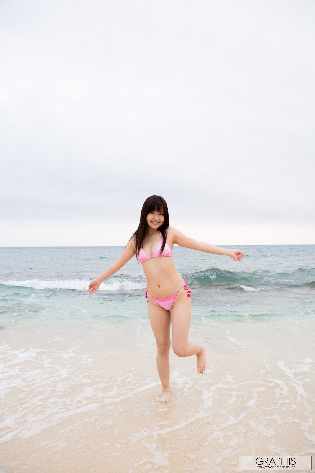葉山めい/叶山芽衣 [Graphis] First Gravure 初脱ぎ娘