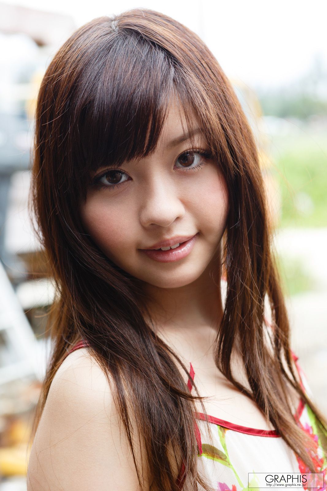 葉山めい/叶山芽衣 [Graphis] First Gravure 初脱ぎ娘