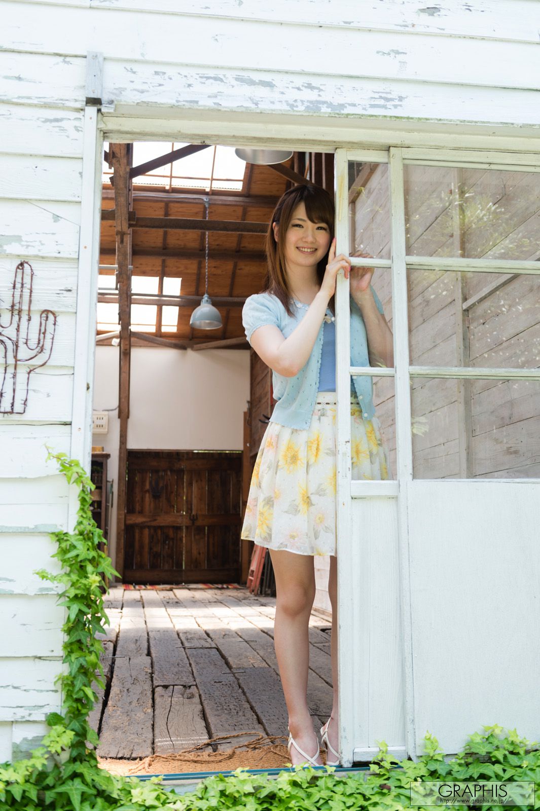 西川ゆい/西川结衣 [Graphis] First Gravure 初脱ぎ娘