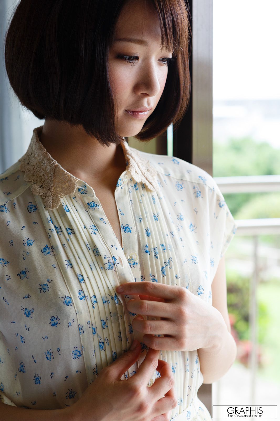 神谷まゆ《Wonderful Time》 [Graphis] Special Contents