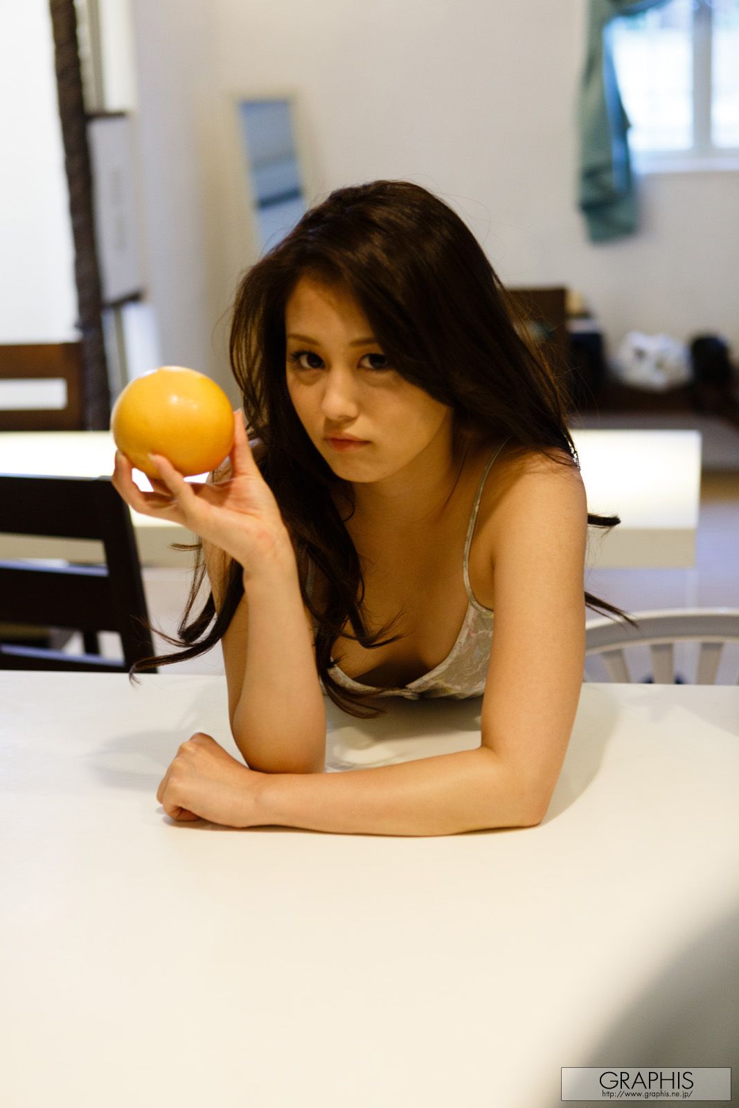 Beni Ito 伊东红 [Graphis] First Gravure 初脱ぎ娘