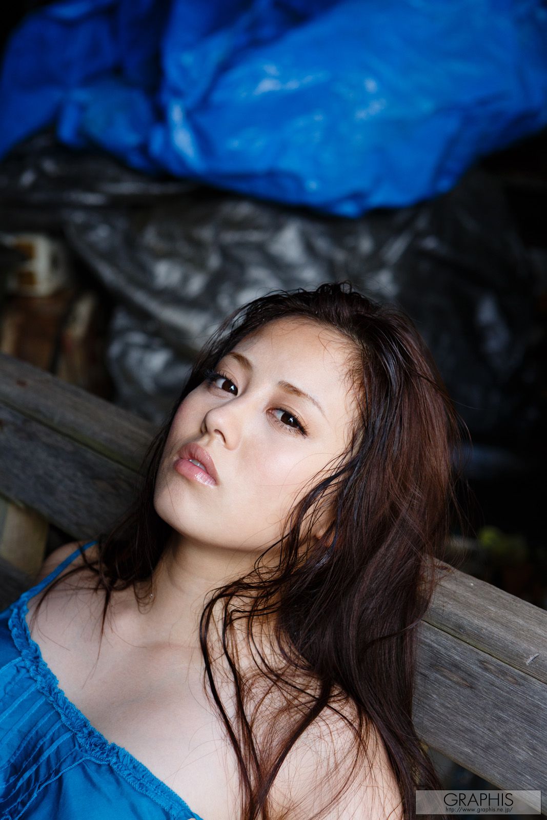 Beni Ito 伊东红 [Graphis] First Gravure 初脱ぎ娘