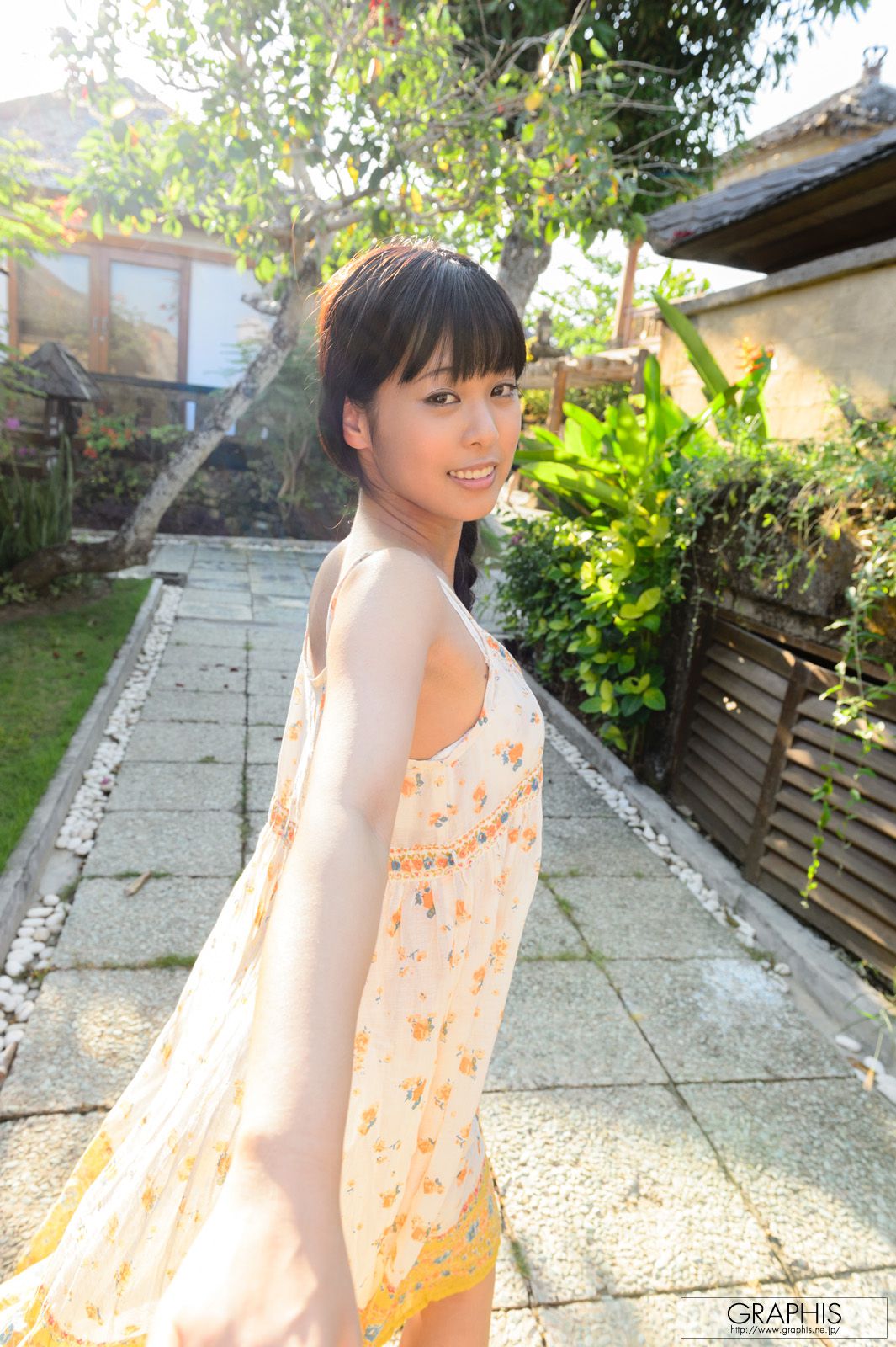 Mayu Sato 紗藤まゆ/纱藤真由 [Graphis] First Gravure 初脱ぎ娘