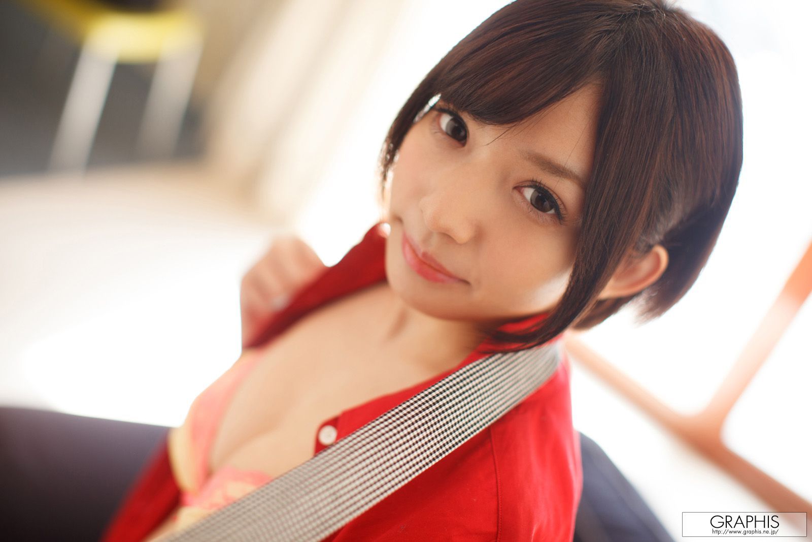 成海うるみ/成海丽(広瀬りりあ) [Graphis] First Gravure 初脱ぎ娘