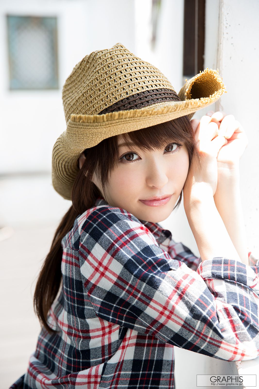 天使もえ/天使萌 [Graphis] First Gravure 初脱ぎ娘