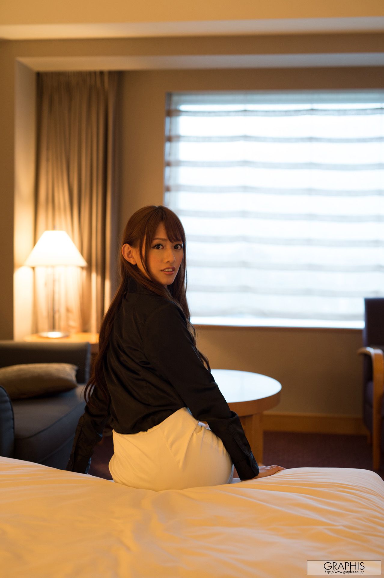 希岛爱理《Silky》 [Graphis] Gals