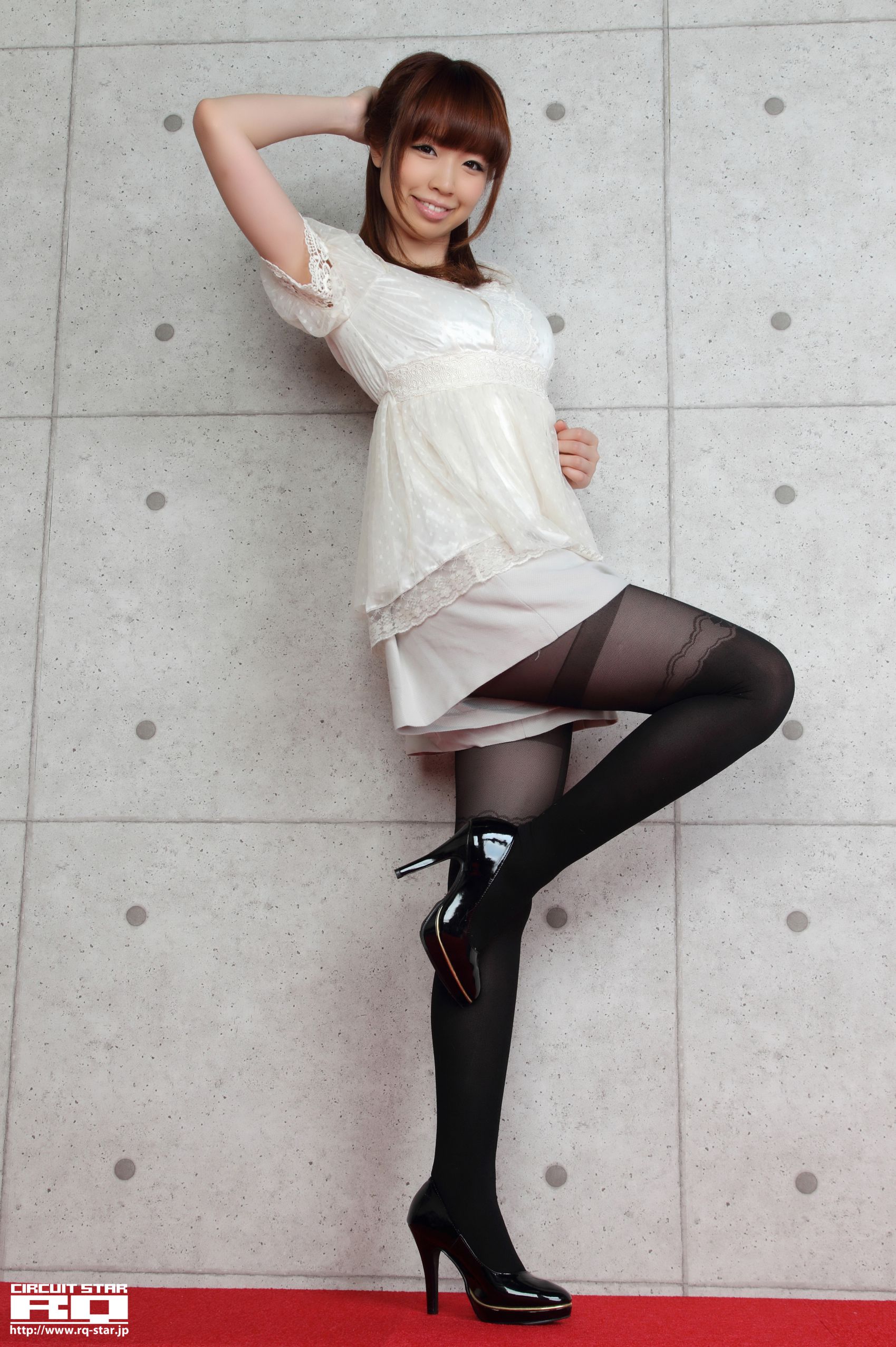 [RQ-STAR] NO.00599 Minori Yamaoka 山岡実乃里 Private Dress 写真集