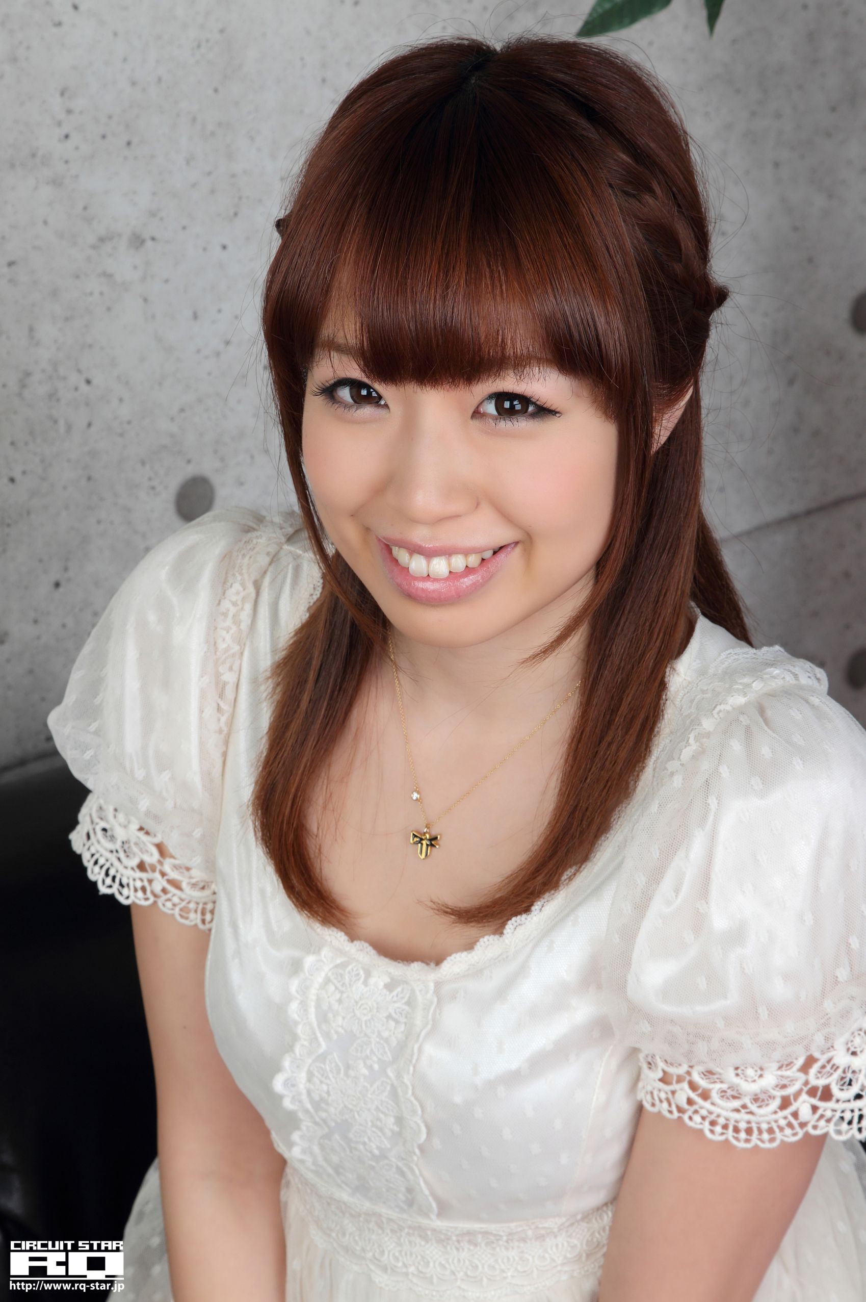 [RQ-STAR] NO.00599 Minori Yamaoka 山岡実乃里 Private Dress 写真集