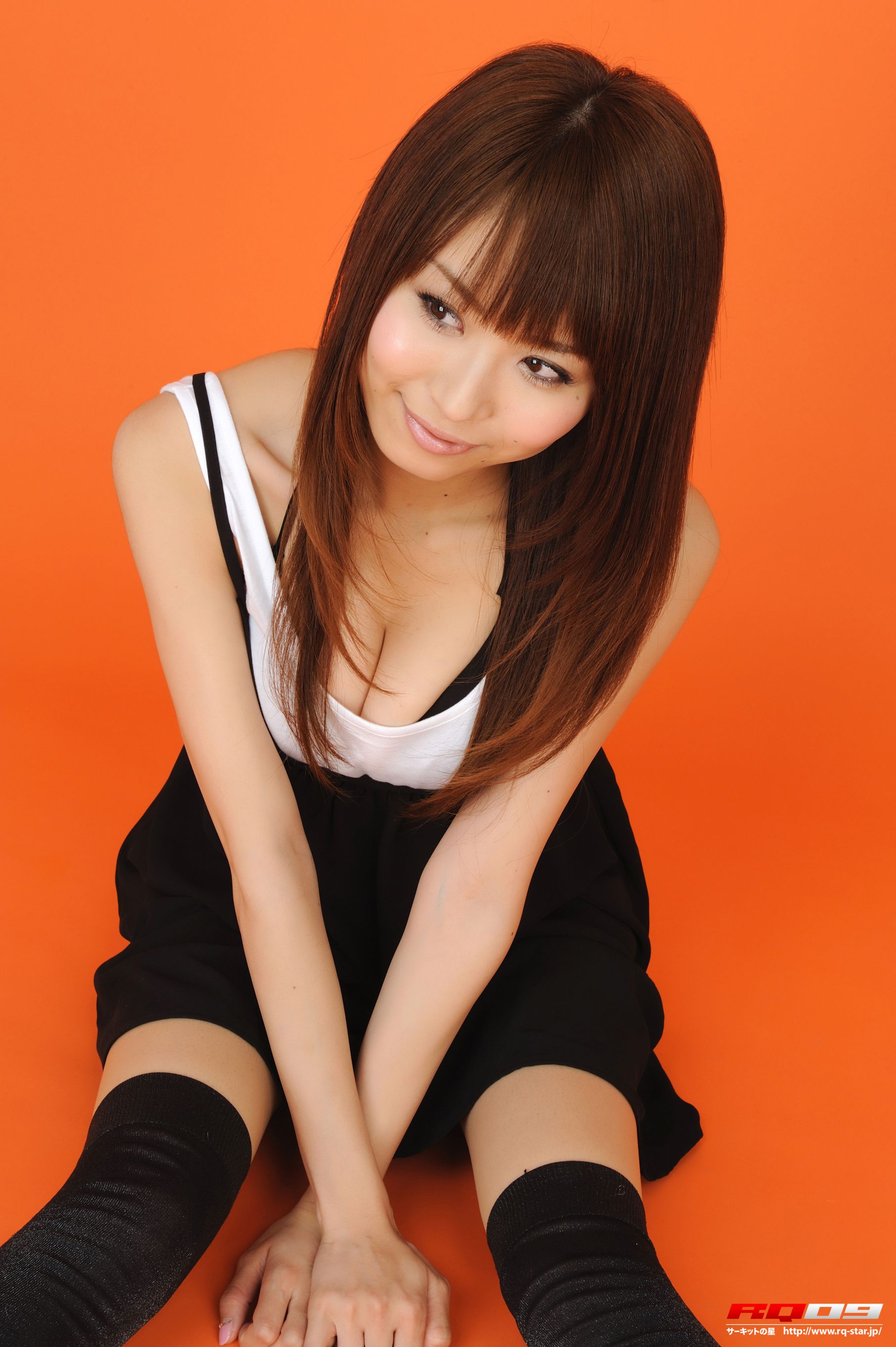 [RQ-STAR] NO.00141 Saori Agatsuma 我妻さおり Private Dress 写真集