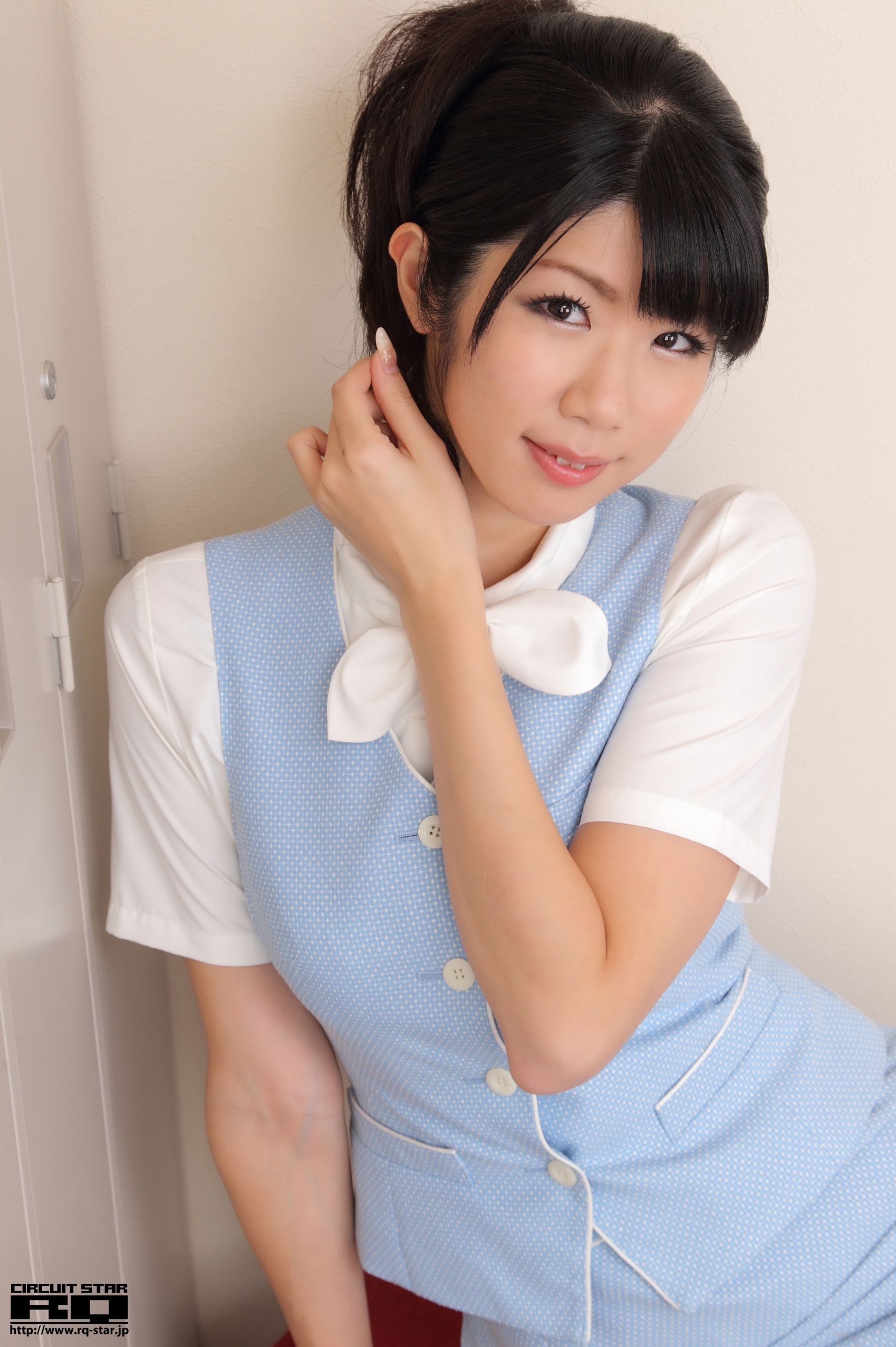 [RQ-STAR] NO.00614 Aoi Usami 宇佐美あおい Office Lady 写真集