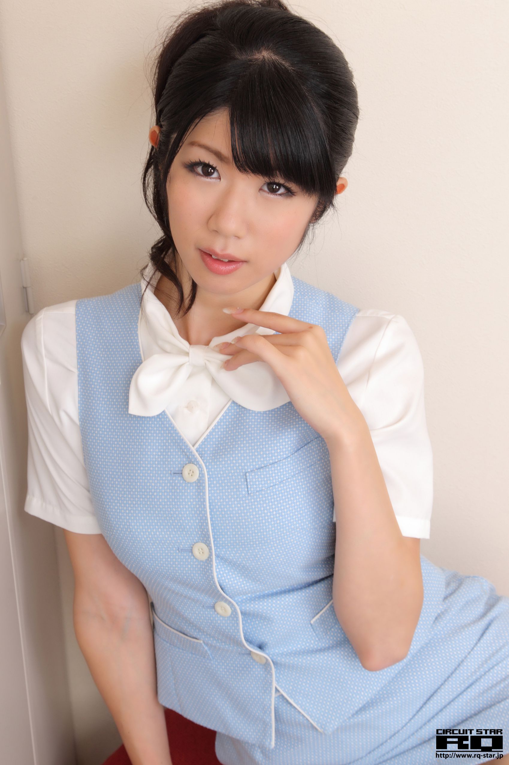 [RQ-STAR] NO.00614 Aoi Usami 宇佐美あおい Office Lady 写真集
