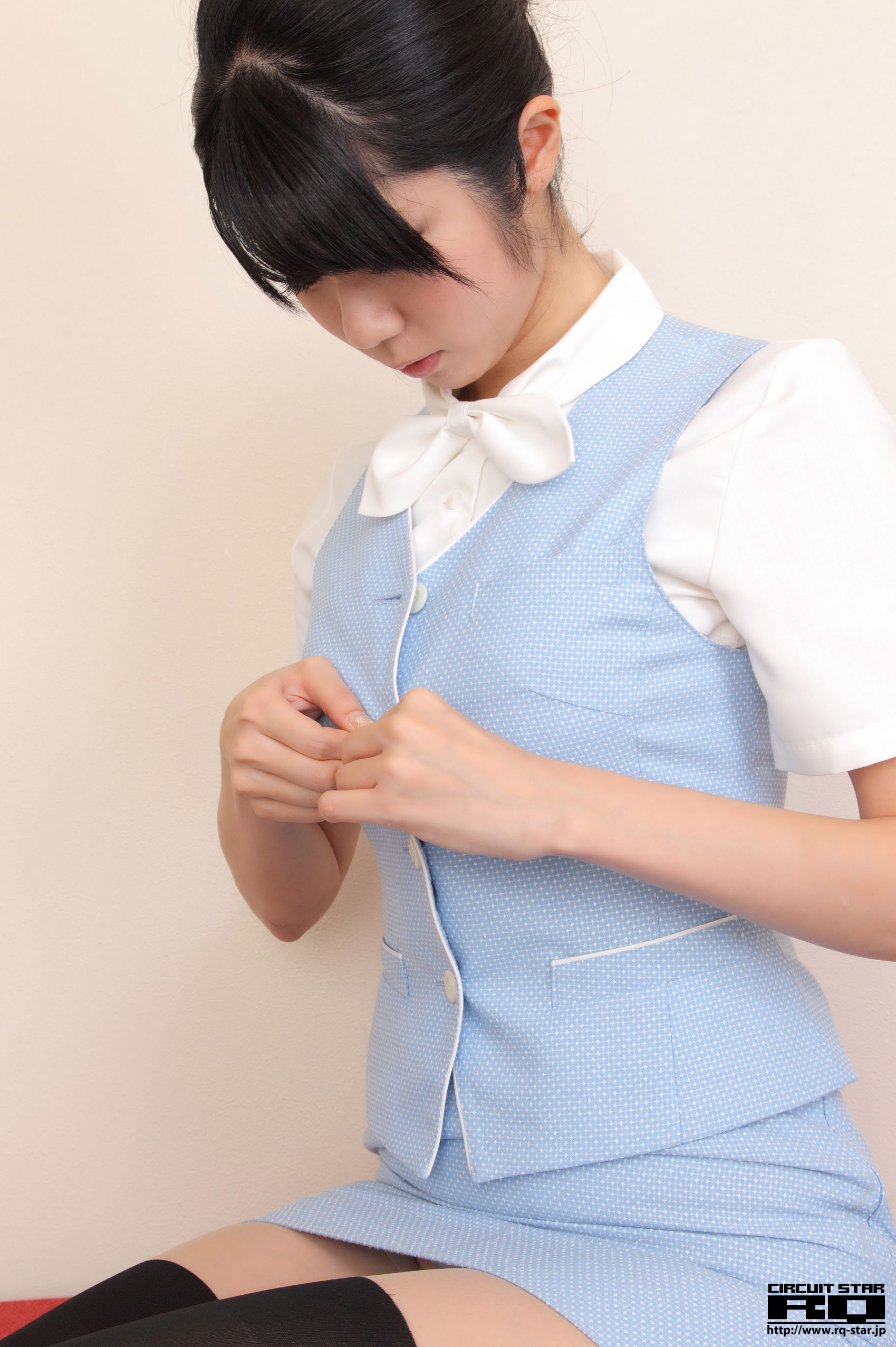 [RQ-STAR] NO.00614 Aoi Usami 宇佐美あおい Office Lady 写真集