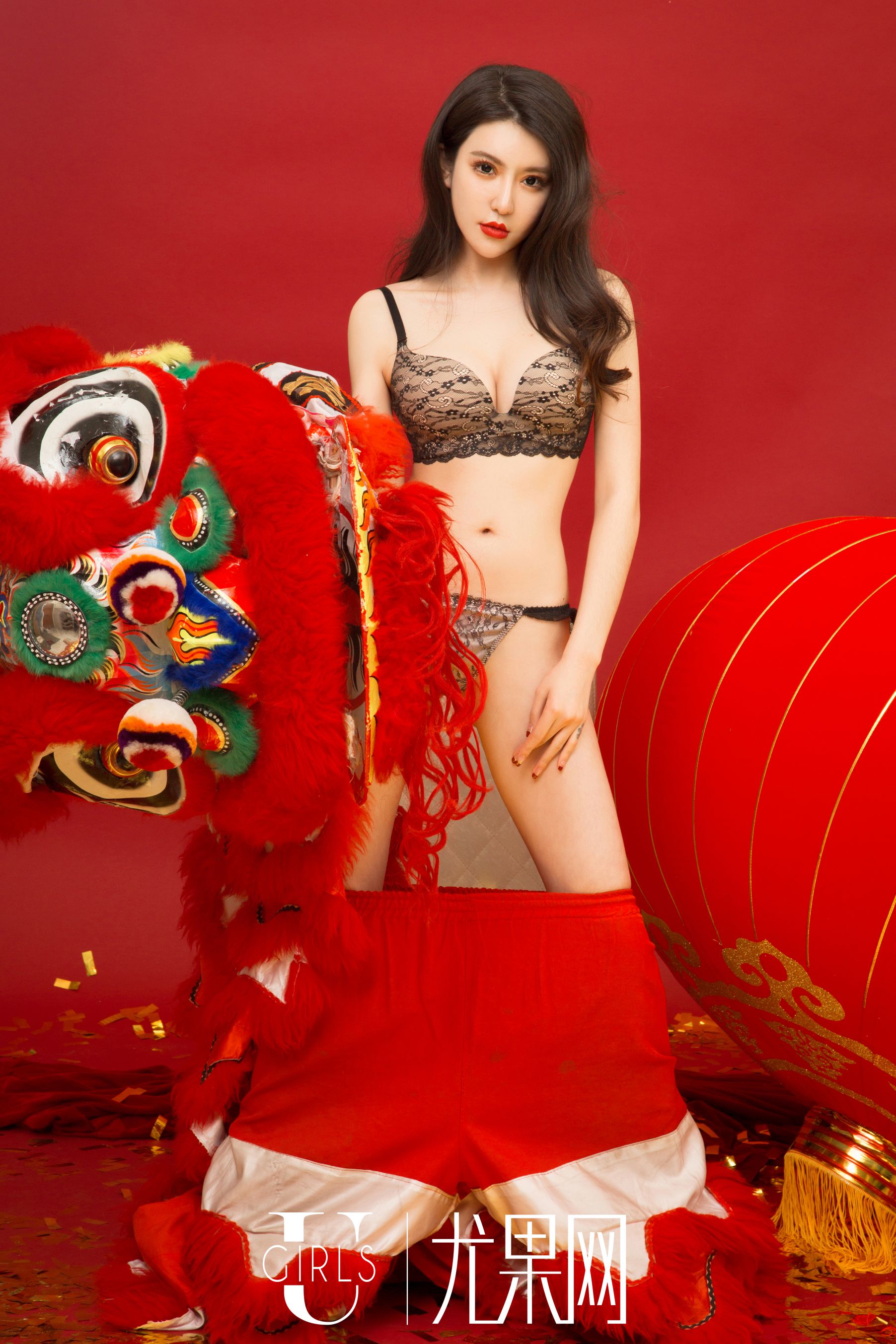 [尤果网] U245 宁然、Mikka、施诗《鸡祥如意》新年主题写真大片