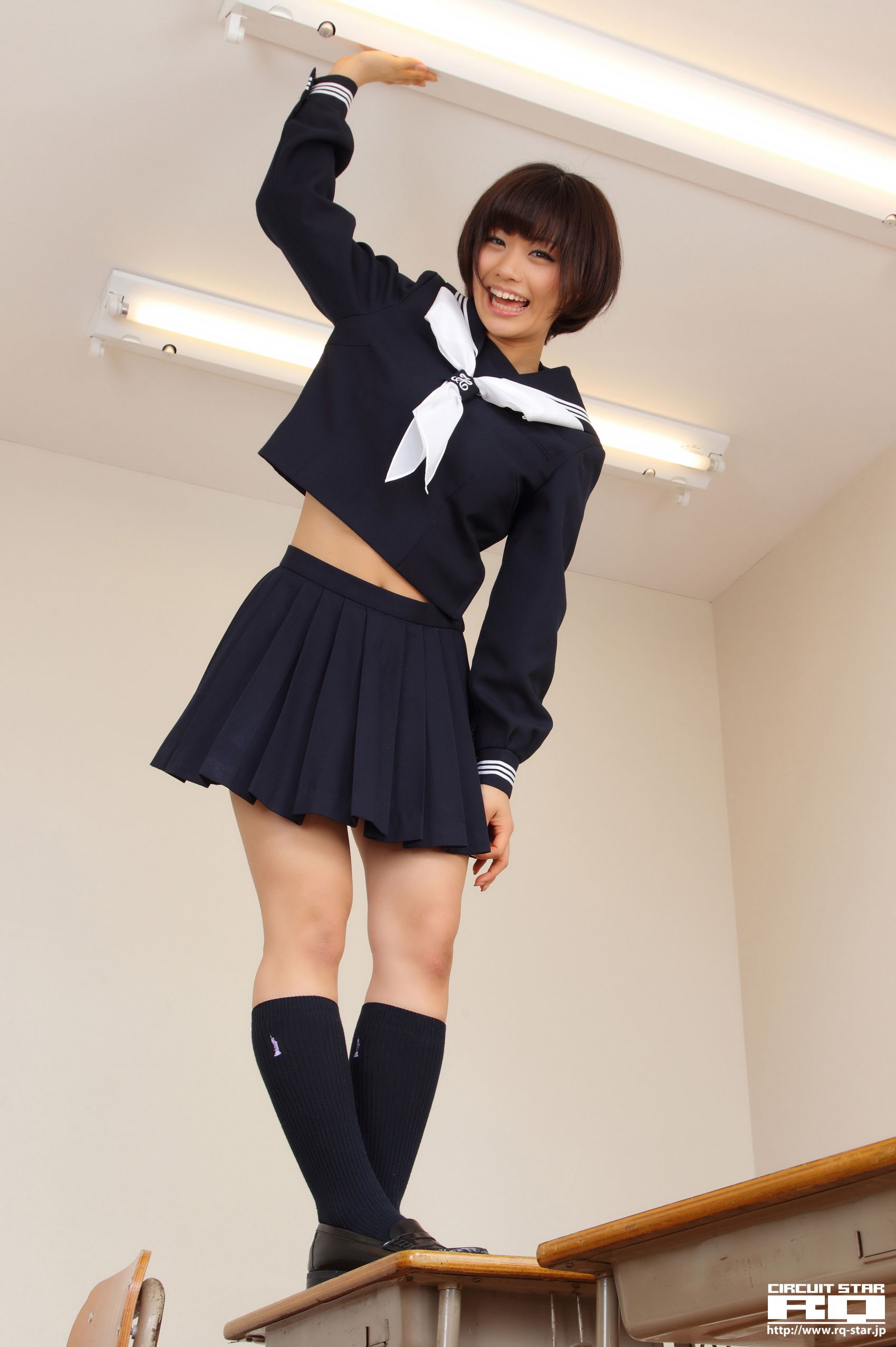 [RQ-STAR] NO.00615 安枝瞳 Sailor Girl 校服系列 写真集