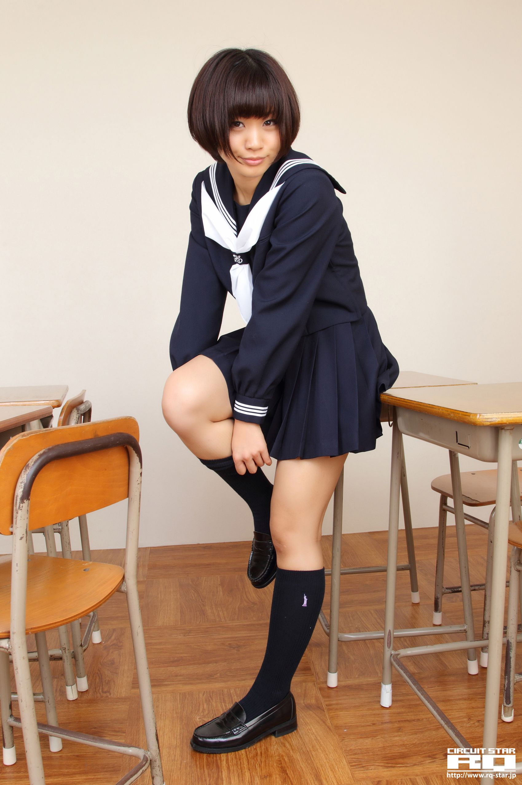 [RQ-STAR] NO.00615 安枝瞳 Sailor Girl 校服系列 写真集