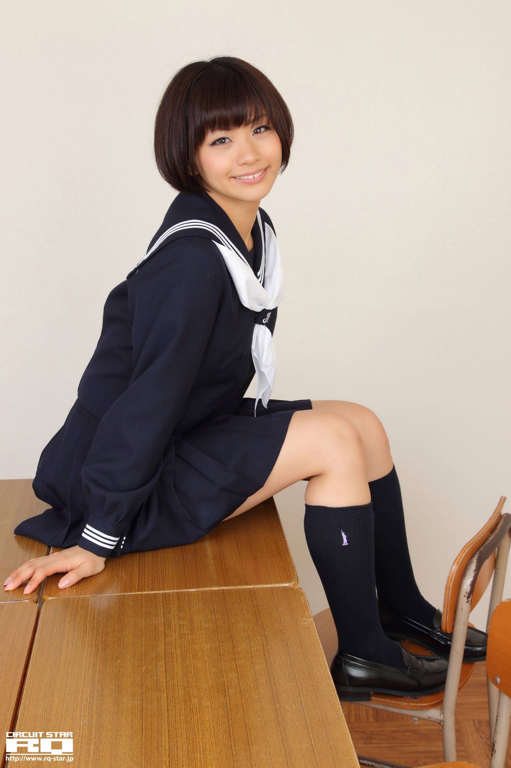 [RQ-STAR] NO.00615 安枝瞳 Sailor Girl 校服系列 写真集