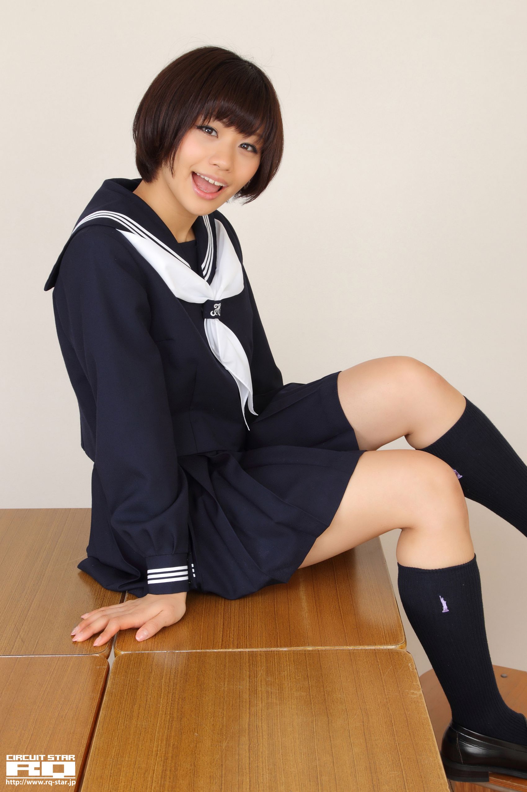 [RQ-STAR] NO.00615 安枝瞳 Sailor Girl 校服系列 写真集