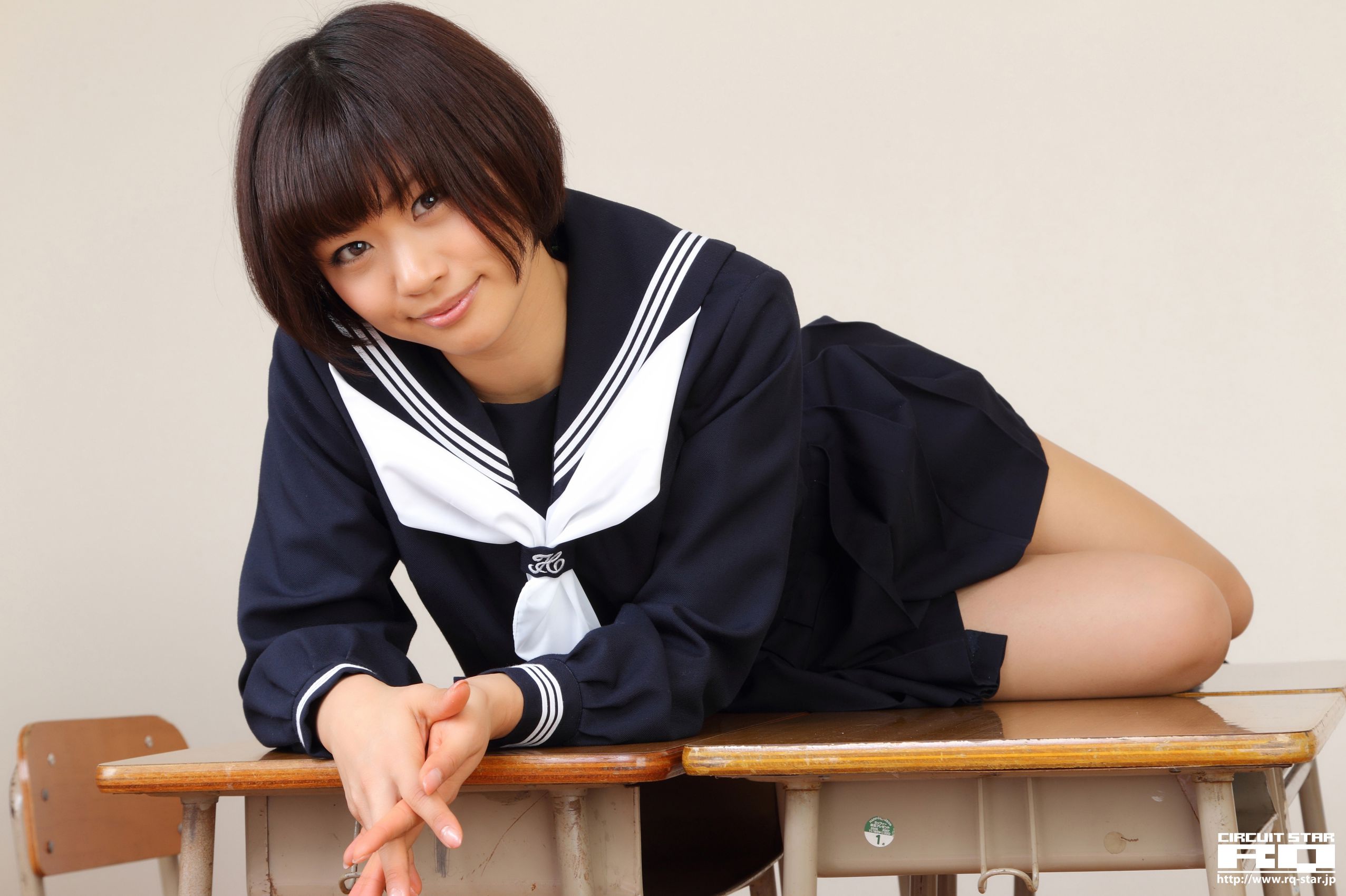 [RQ-STAR] NO.00615 安枝瞳 Sailor Girl 校服系列 写真集